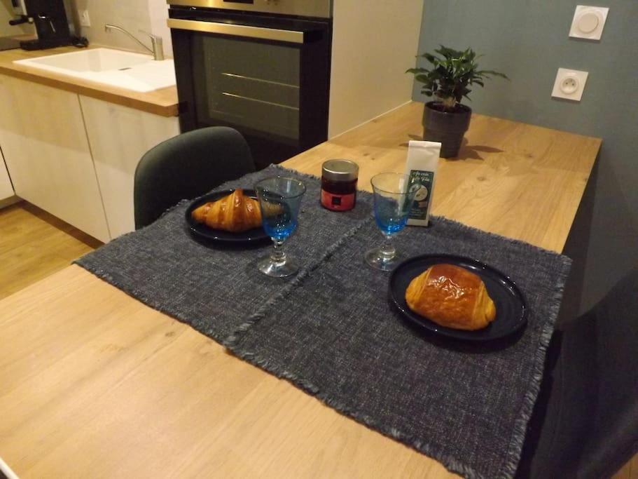אנז'ה Appartement Cosy Hyper Centre, Tres Tranquille מראה חיצוני תמונה